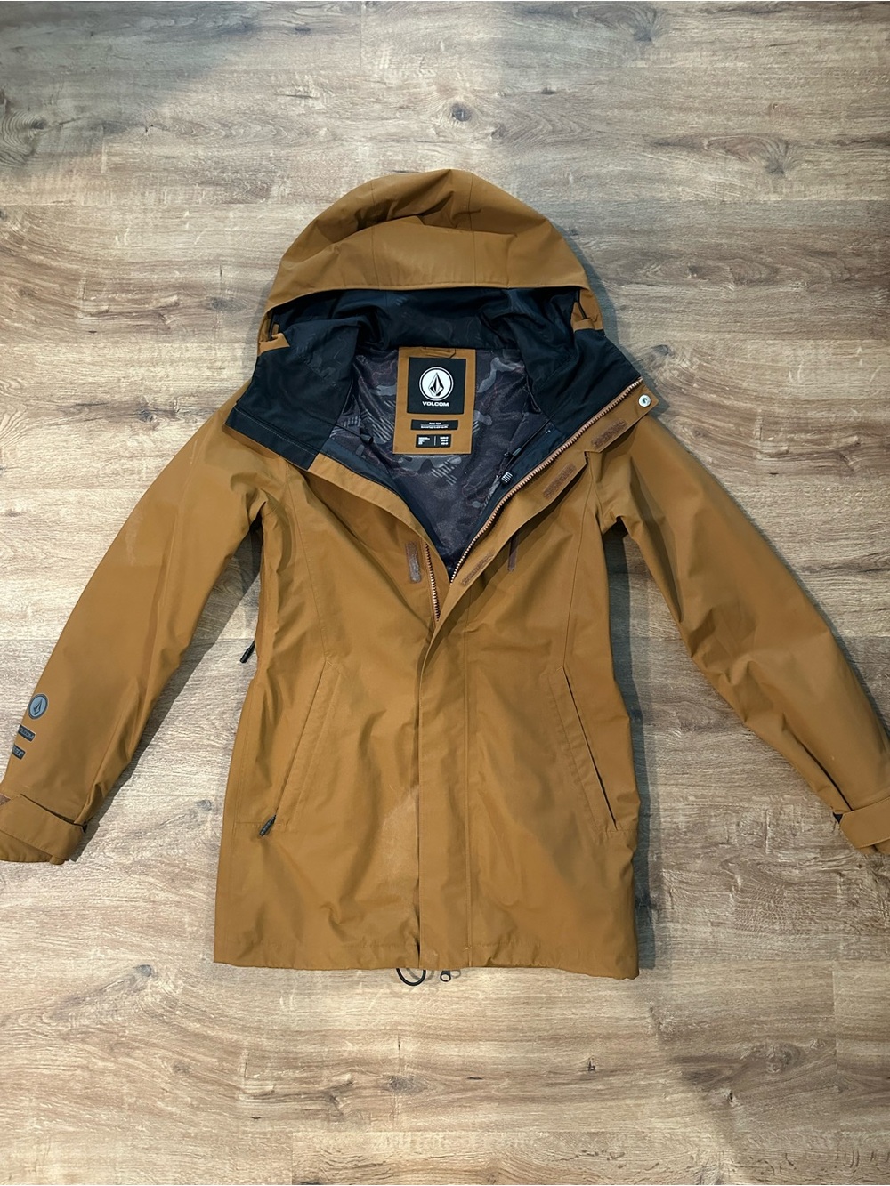 Volcom Gore-Tex snowboarding Jacket